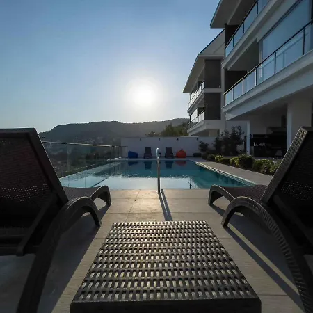Exclusive 5 Star Villa with Private Infinity Pool&Jacuzzi, White Wings Villa 1003 Alanya
