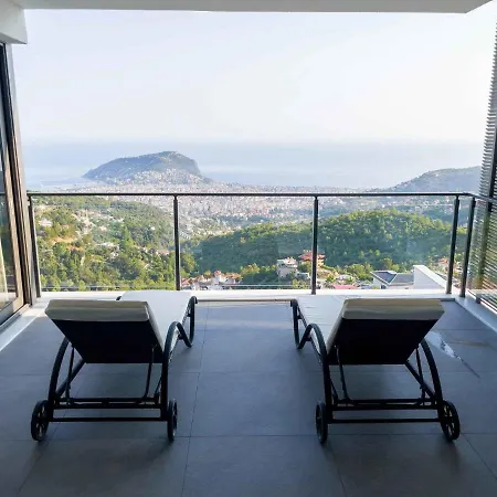 Villa Exclusive 5 Star Villa with Private Infinity Pool&Jacuzzi, White Wings Villa 1003 *