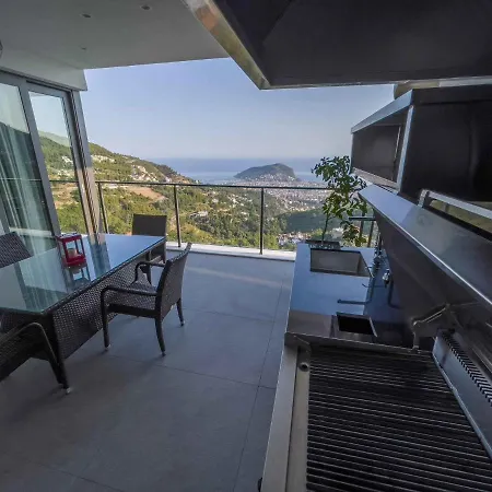 Exclusive 5 Star Villa with Private Infinity Pool&Jacuzzi, White Wings Villa 1003 Villa