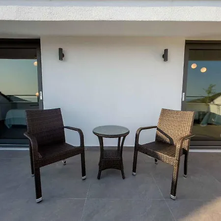 Exclusive 5 Star Villa with Private Infinity Pool&Jacuzzi, White Wings Villa 1003 Alanya