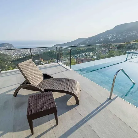 Villa Exclusive 5 Star Villa with Private Infinity Pool&Jacuzzi, White Wings Villa 1003 *