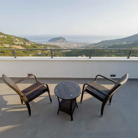 Villa Exclusive 5 Star Villa with Private Infinity Pool&Jacuzzi, White Wings Villa 1003 Alanya