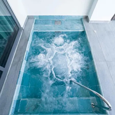 Exclusive 5 Star Villa with Private Infinity Pool&Jacuzzi, White Wings Villa 1003 Villa