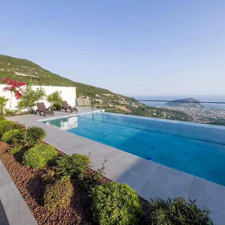 Exclusive 5 Star Villa with Private Infinity Pool&Jacuzzi, White Wings Villa 1003 Villa